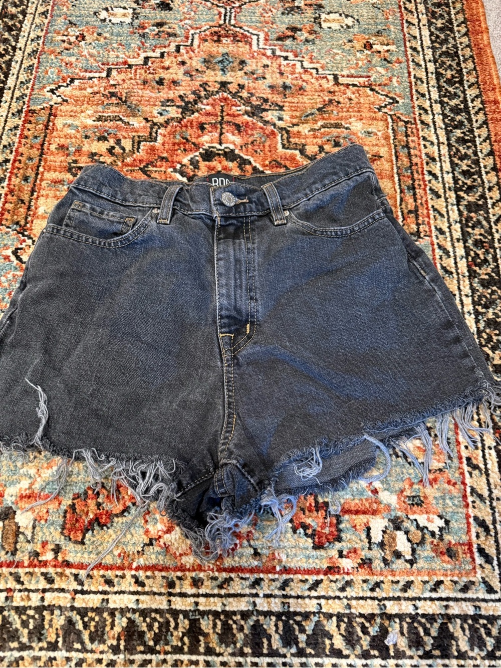 UO BDG Mom High Rise Jean Shorts